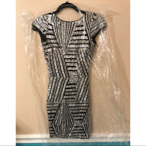 Dress the Population Black & Silver Sequin dress - Picture 1 of 3
